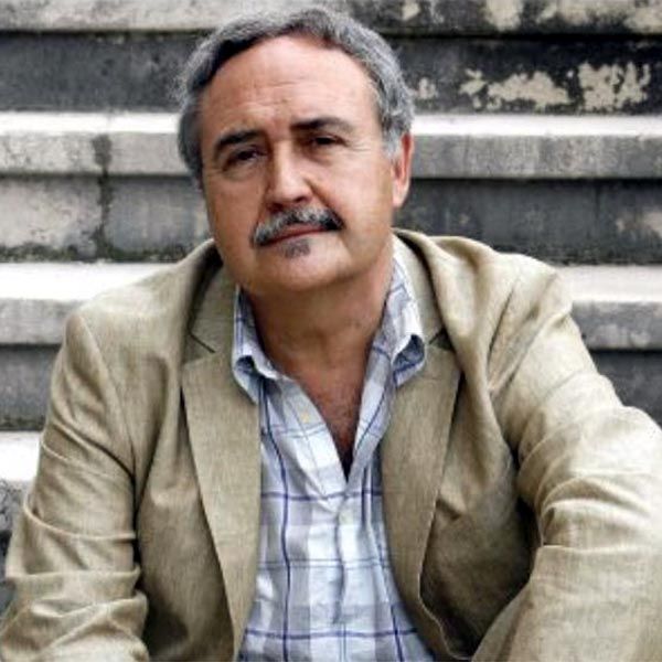 El escritor español Vicente Molina Foix ofrece una conferencia en el Instituto Cervantes de Fez
