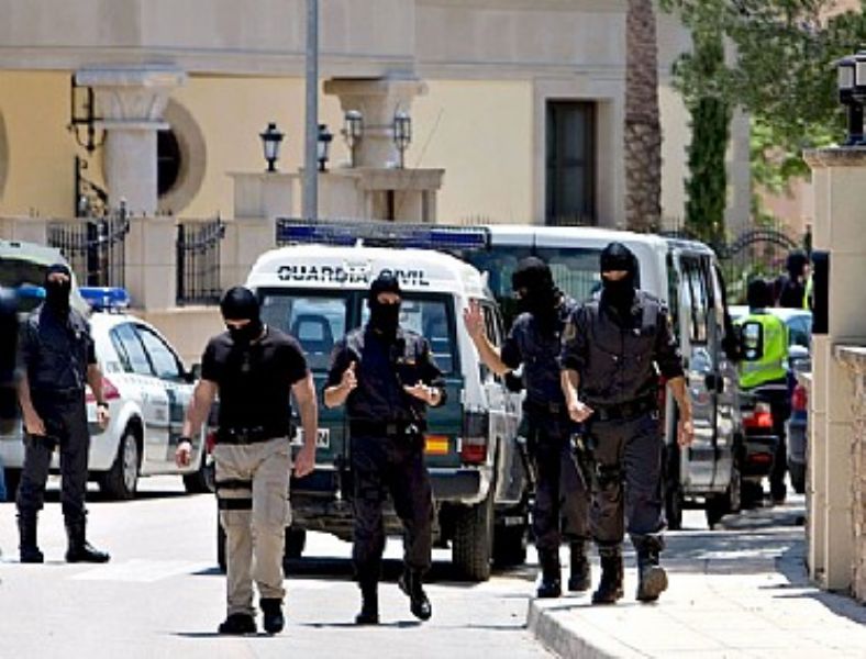 Dos guardias civiles mueren en un atentado de ETA en Mallorca