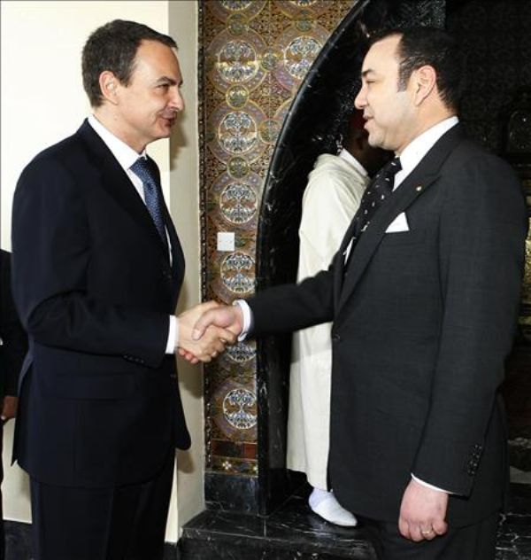 Zapatero viaja a Marruecos para preparar la primera cumbre euro-marroqu