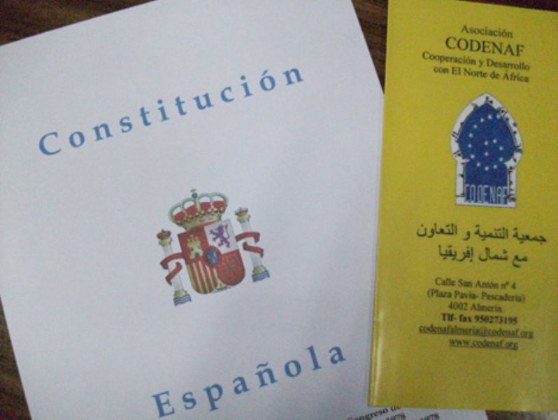 CODENAF repartirá folletos en árabe para explicar la celebración del día de la Constitución