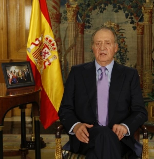 El Rey de España reclama reformas económicas para superar la crisis