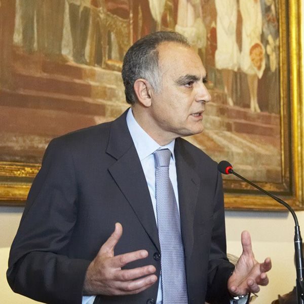 El ministro marroqu de economa y finanzas en el 'Foro Nueva Economa' en Madrid