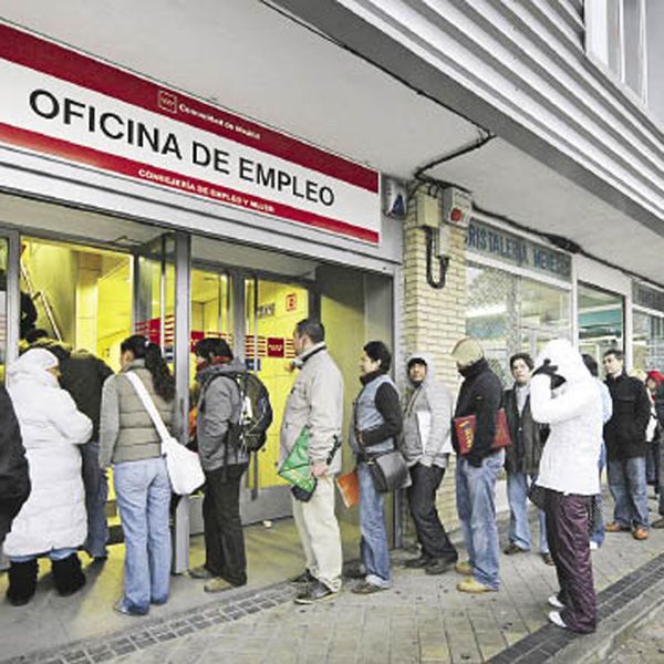 El paro en Espaa alcanza casi cuatro millones de desempleados