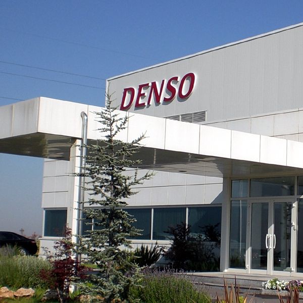 La compaa  japonesa de automviles Denso implanta su filial en Tnger
