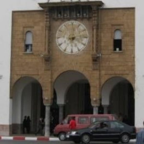 Marruecos adelanta el 2 mayo sus relojes una hora
