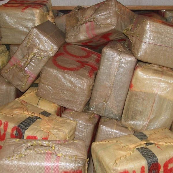 Confiscados más de 1.200 kilógramos de resina de canabis y 5 kilógramos de chira