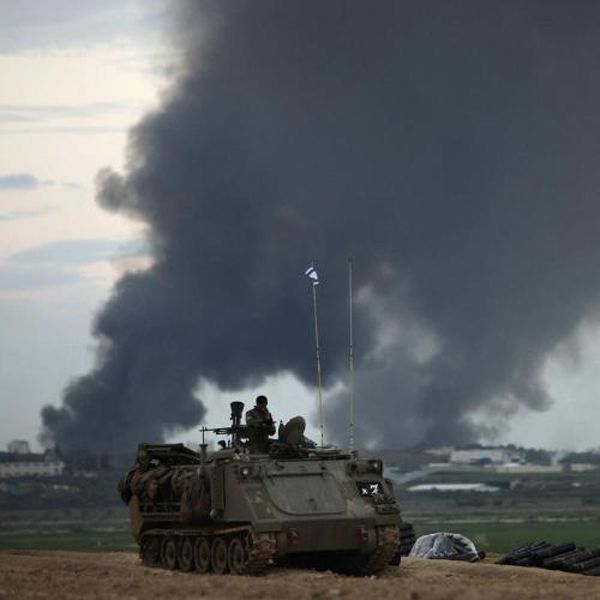 Israel avanza hacia Gaza bombardeando las afueras para mejorar los accesos