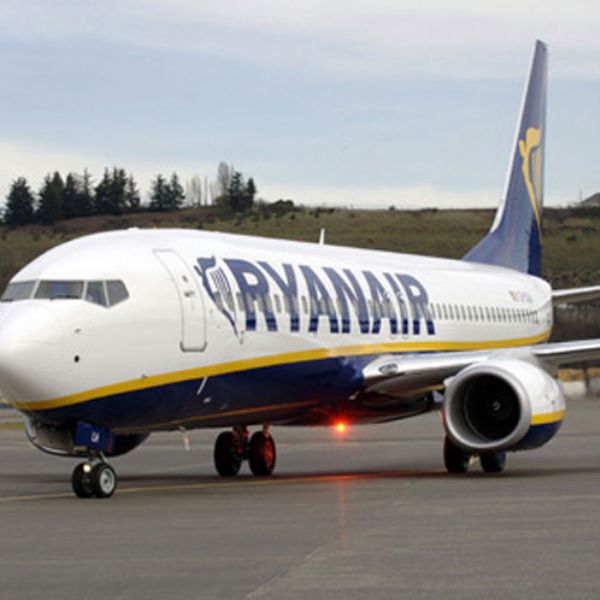 Ryanair lanza en noviembre dos vuelos semanales entre Uchda y Madrid
