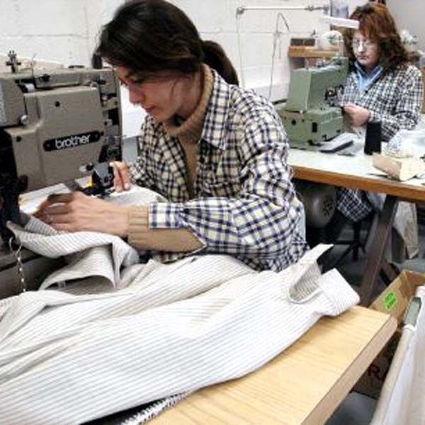 La cooperativa de crédito valenciana Caixa Popular, premia un proyecto para la creación de una cooperativa textil en Fnideq