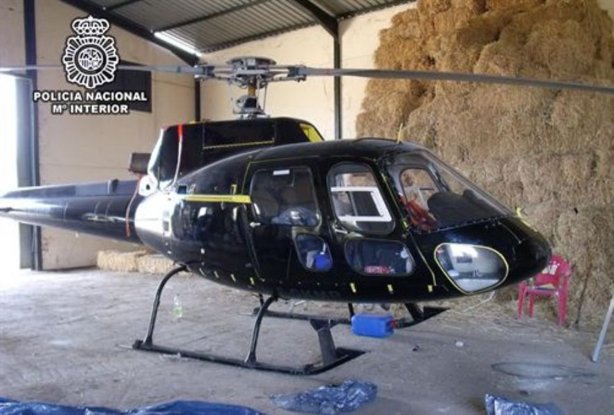 Desarticulan una red que traa cocana en helicptero desde Marruecos