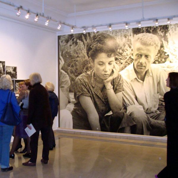 Se inaugura en Tnger la exposicin fotogrfica en homenaje al matrimonio Bowles