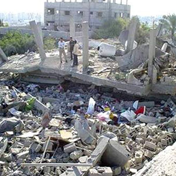 Israel hiere a siete palestinos tras bombardear las playas de la Franja de Gaza