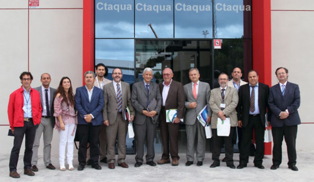 Empresarios marroquíes conocen la acuicultura de la provincia de Cádiz