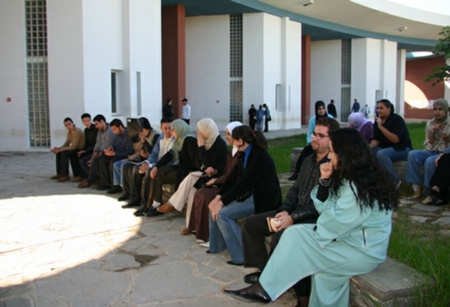 Marruecos reduce su tasa de analfabetismo al 30%