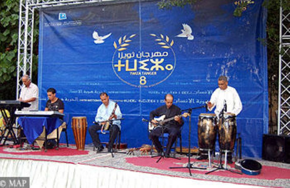 El 8 Festival amazigh 'Twiza' de Tnger har un reconocimiento a la obra de Chukri
