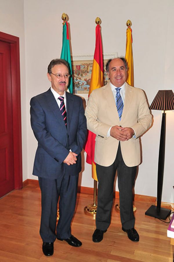 El Consulado marroqu de Algeciras cambiar de ubicacin y de cnsul
