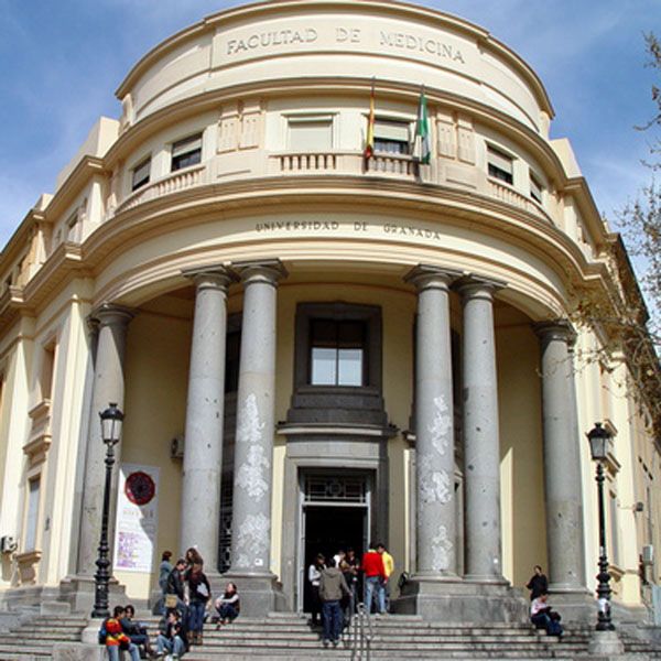 La Universidad de Granada busca nuevos alumnos en los centros de Marruecos