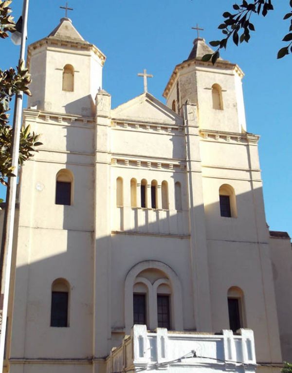 Obras de mejora en la iglesia catlica de Nador