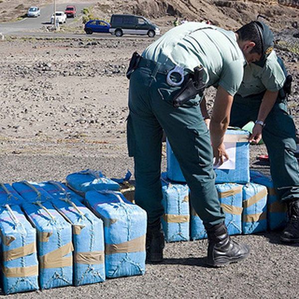 Cinco detenidos con 293 kilos de hachs en Algeciras y Tarifa