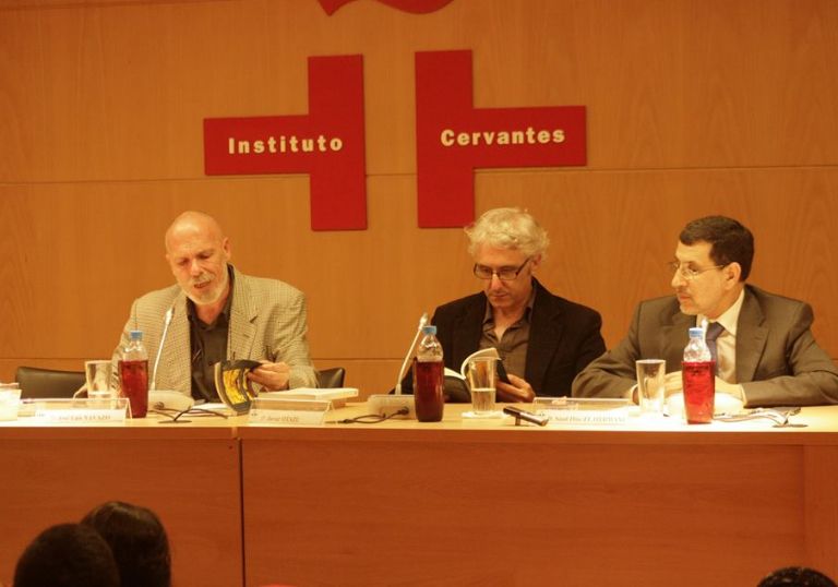 José Luis Navazo presenta su libro en el Instituto Cervantes de Rabat