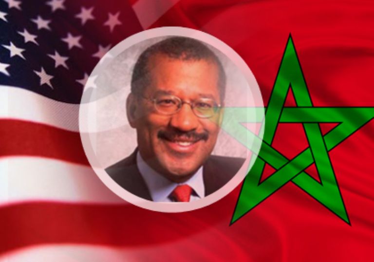 El embajador de EE.UU. en Marruecos visita la Zona Franca de Tánger