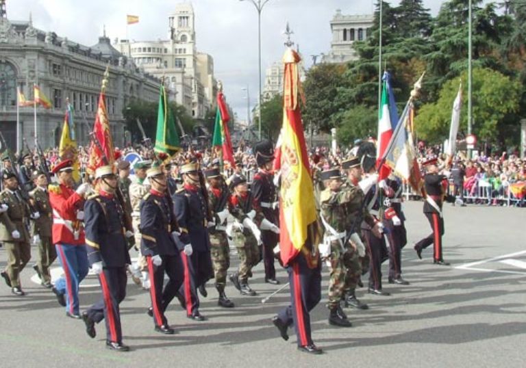 Marruecos participa por primera vez en el desfile del Da de la Hispanidad