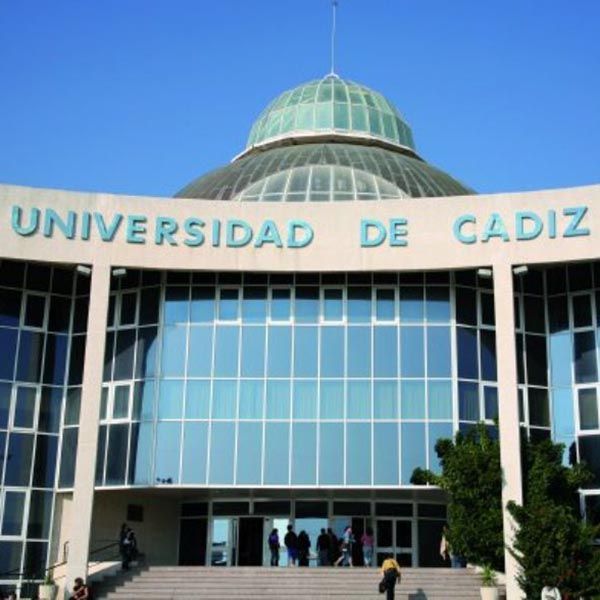 El Aula Universitaria del Estrecho de la Universidad de Cdiz convoca seis becas de movilidad